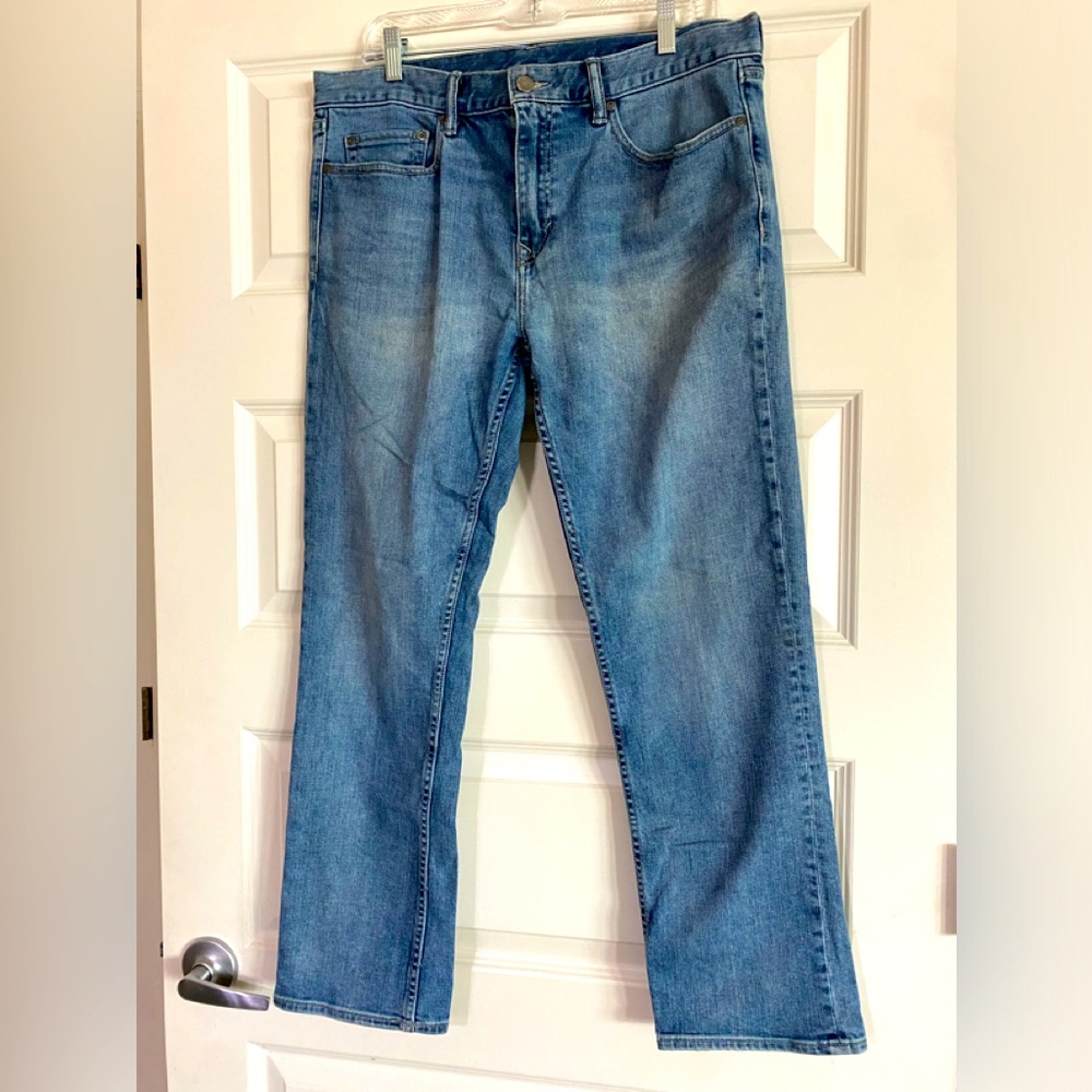 EUC Banana Republic men’s slim fit faded jeans 34 x 30